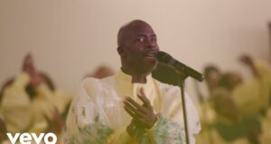 WATCH: Ricky Dillard – Glad To Be In The Service (Official Live Video)