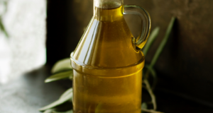 Foods To Eat & Avoid For A Healthy Brain #WellnessCheck