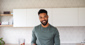 6 Ways to Break Your Sugar Addiction #WellnessCheck healthy foods to break sugar addiction and reduce cravings